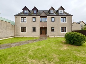 Townhead Court, Strathaven, ML10 6AU