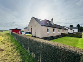 Sunnyside Road, Quarter, Hamilton, ML3 7XH