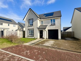 Henshawhill Place, Hamilton, ML3 8FF