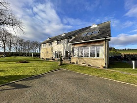 8 Glentarkie Steadings, Strathmiglo, KY14 7RU