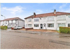 Geils Avenue, Dumbarton, G82 2QJ