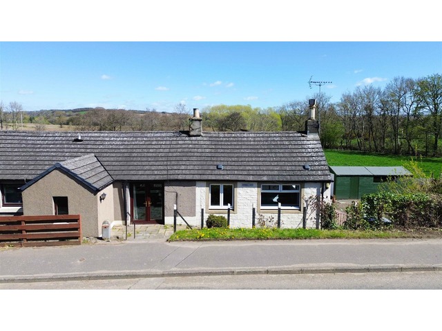 2 bedroom detached house for sale Huntingtower Haugh