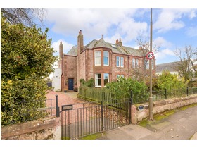 Lower Glen Lyon, Broadgait, Gullane, EH31 2DJ