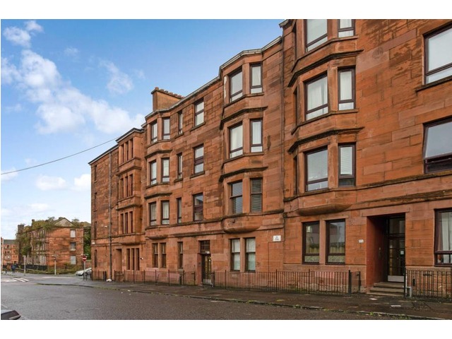 1 bedroom flat for sale, Walter Street, Haghill, Glasgow, G31 3PX | £60,000