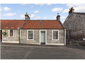 Kirk Street, Kincardine, Alloa, FK10 4PT