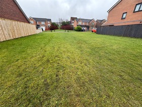 Wallace Brae Grove, Reddingmuirhead, Falkirk, FK2 0FF