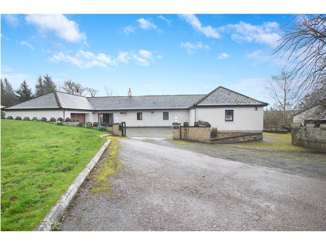 4 bedroom detached house for sale Crossford