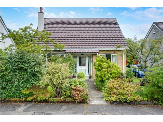 3 bedroom bungalow  for sale Garelochhead