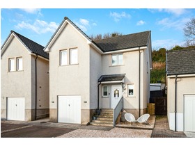 Pearl View, East Wemyss, Kirkcaldy, KY1 4SA