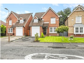 Tantallon Gardens, Bellsquarry, Livingston, EH54 9AT