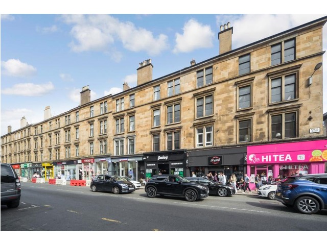 1 bedroom flat for sale, Byres Road, Hillhead, Glasgow, G12 8AW | £155,000