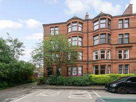 Lothian Gardens, North Kelvinside, G20 6BN