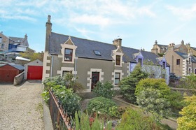 Clynelish, 8 Schoolhill, Findochty, AB56 4BQ