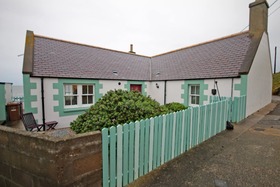 Crooked Hythe Cottage, 33 Sterlochy Street, Findochty, AB56 4PQ