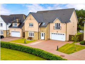 West Cairn View, Livingston, EH54 9FF