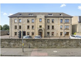 224/8 Willowbrae Road, Duddingston, EH8 7NG