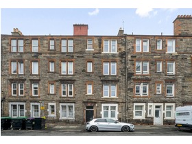 11/5 Albion Place, Leith, EH7 5QS