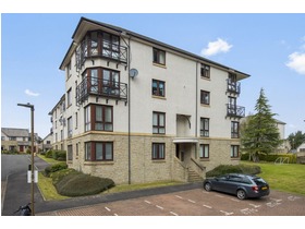 27/8 Greenpark, Gilmerton, EH17 7TB