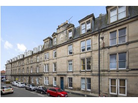 11/1 Grange Loan, Grange, EH9 2NP