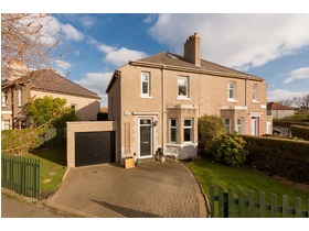 29 Boswall Drive, Trinity, EH5 2DU