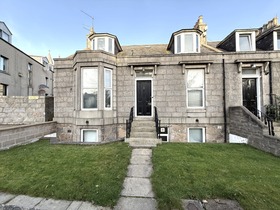 Roslin Terrace, Aberdeen, AB24 5LJ