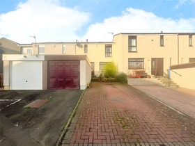 Syme Place, Rosyth, Dunfermline, KY11 2SG