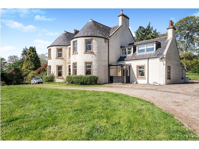 4 Bedroom House For Sale, . East Wing, Culcairn House, Invergordon 