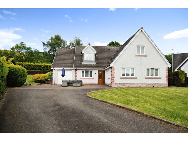 4 bedroom detached house for sale Holywood