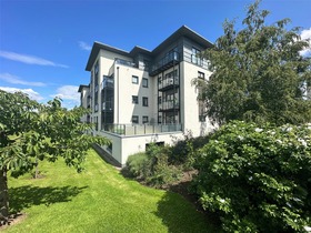 Burnbrae Park, East Craigs, EH12 8AN