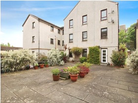 Kyle Place, Abbeyhill, EH7 5XH