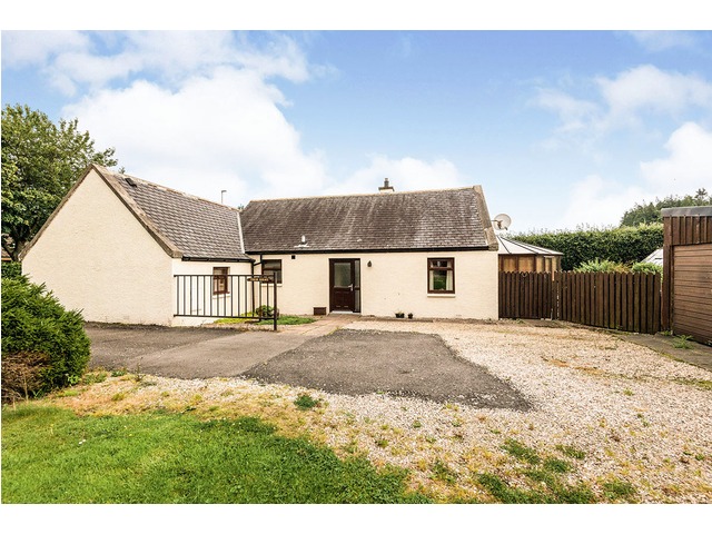 3 bedroom bungalow for sale, Mosstodloch, Fochabers, Moray, IV32 7HZ ...