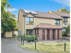 Newlands Place, Lossiemouth, IV31 6TA