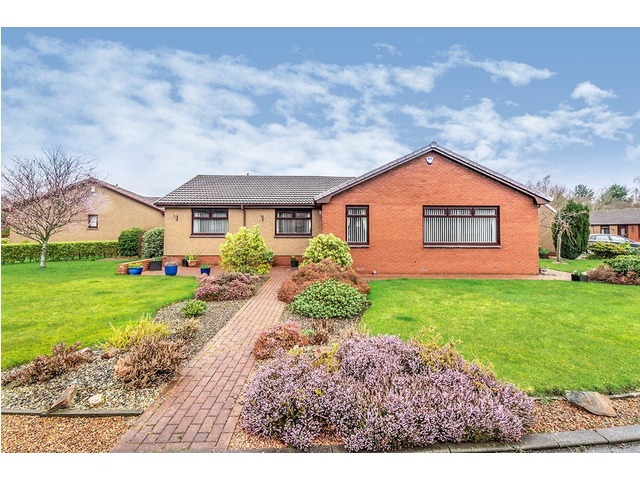 4 Bedroom Bungalow For Sale, Lovat Road, Glenrothes, Fife, KY7 4RU | £ ...