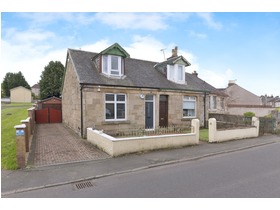 Hareleeshill Road, Larkhall, ML9 2EX