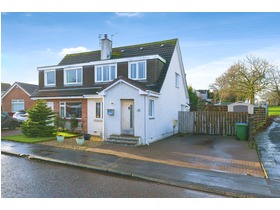 Abbotsford Crescent, Strathaven, ML10 6EQ