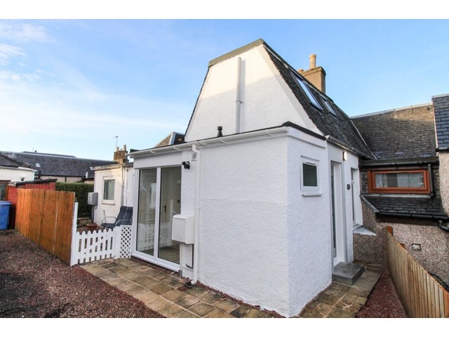 2 Bedroom Cottage For Sale, Links Road, Leven, Fife, Ky8 4hp 